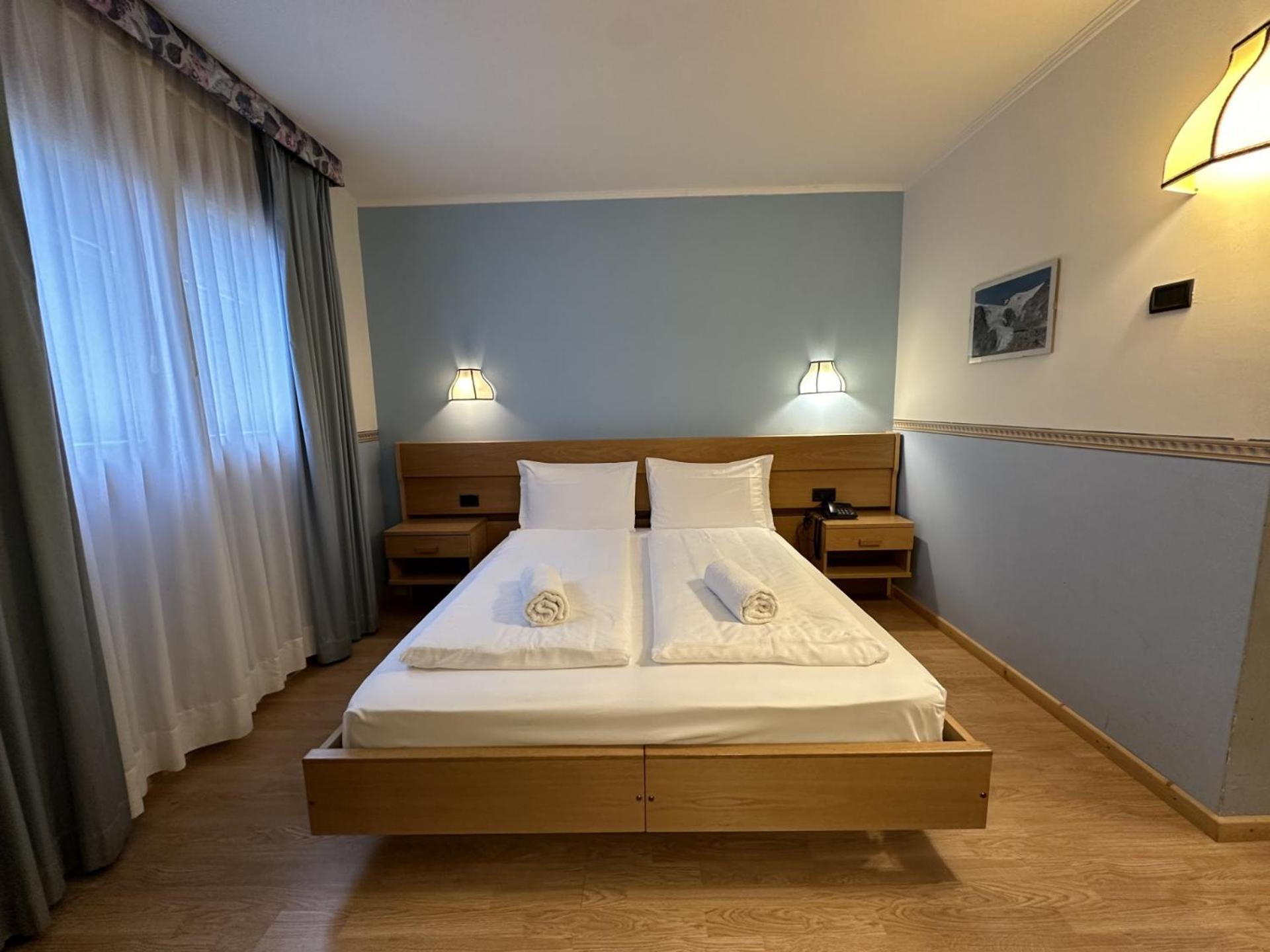 Active Hotel Gran Zebru' Cogolo Ngoại thất bức ảnh
